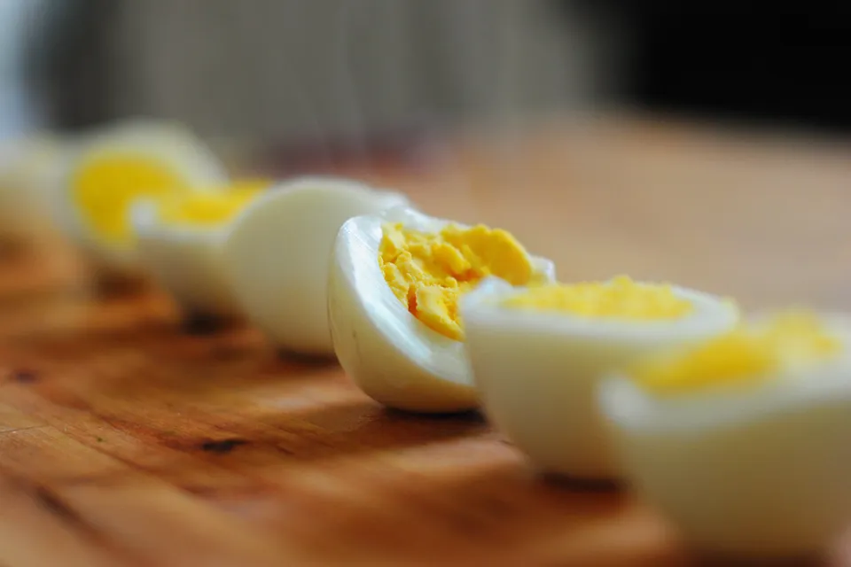 Hard boiled eggs